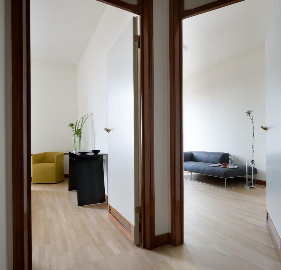 Domux Home Torre Velasca Milan Luaran gambar