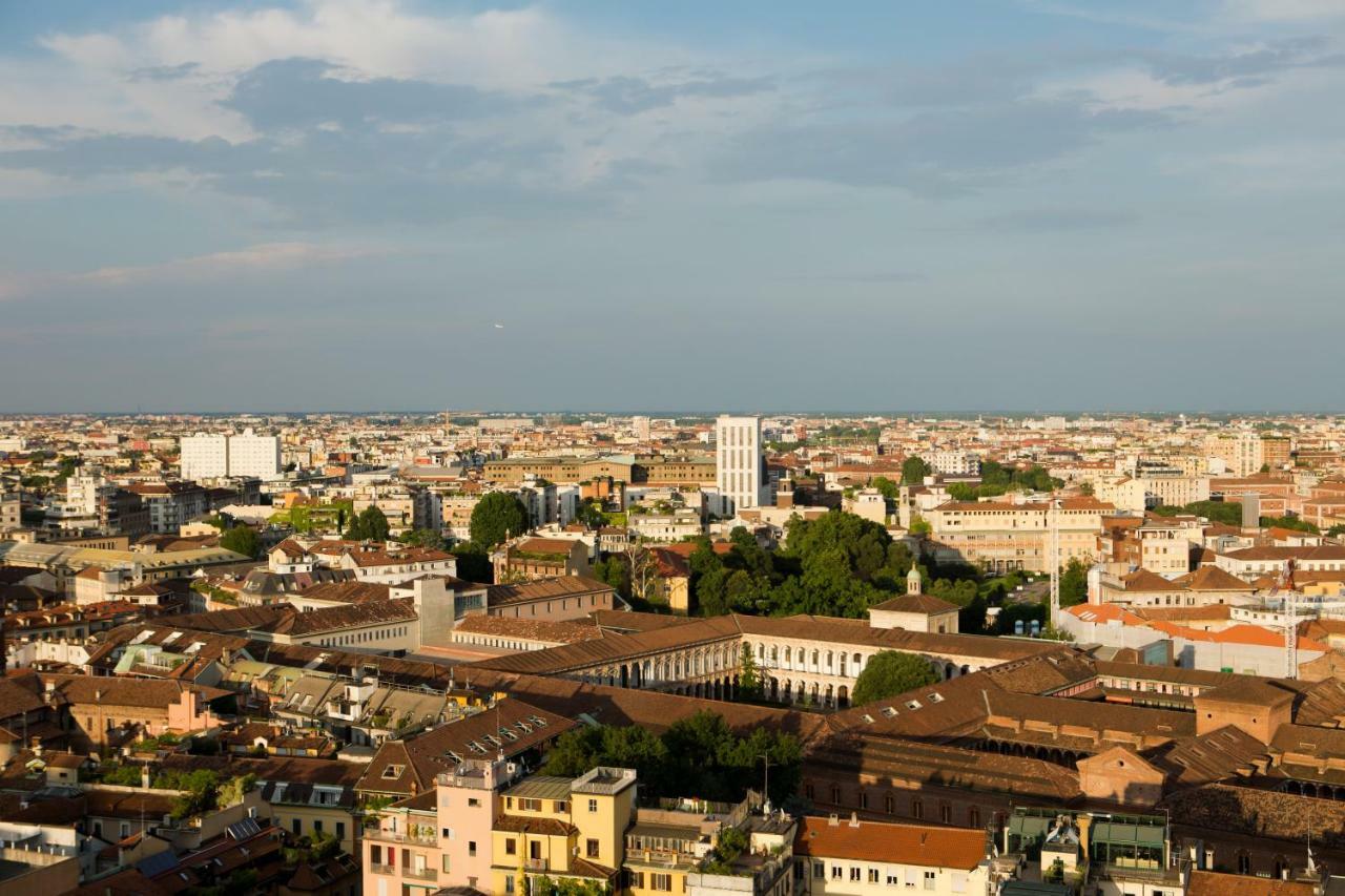 Domux Home Torre Velasca Milan Luaran gambar