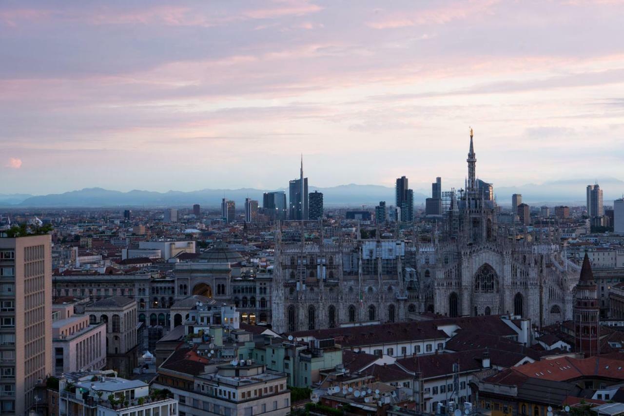 Domux Home Torre Velasca Milan Luaran gambar