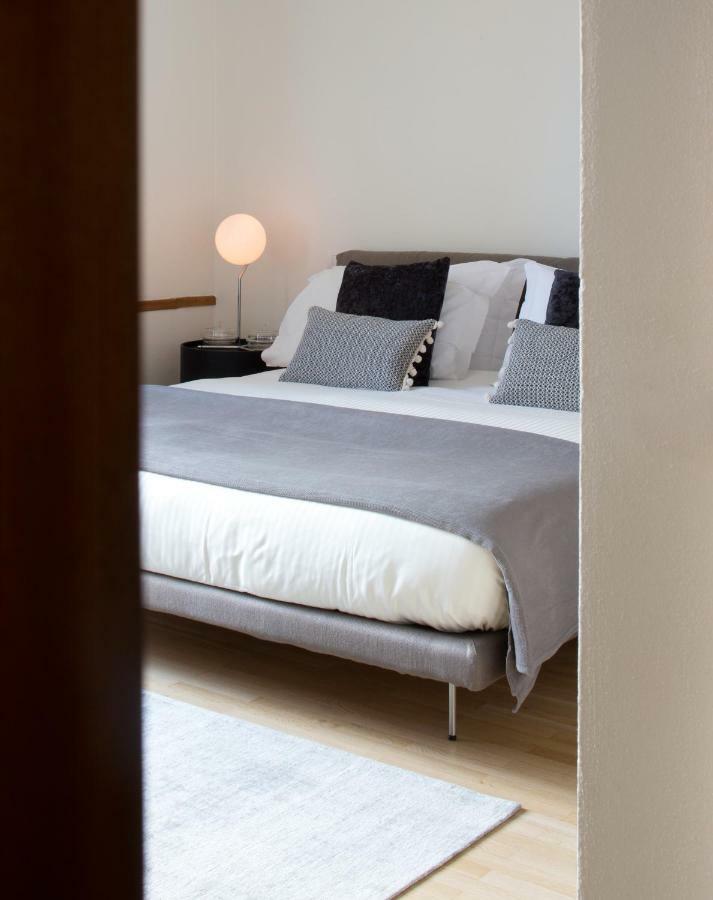 Domux Home Torre Velasca Milan Luaran gambar