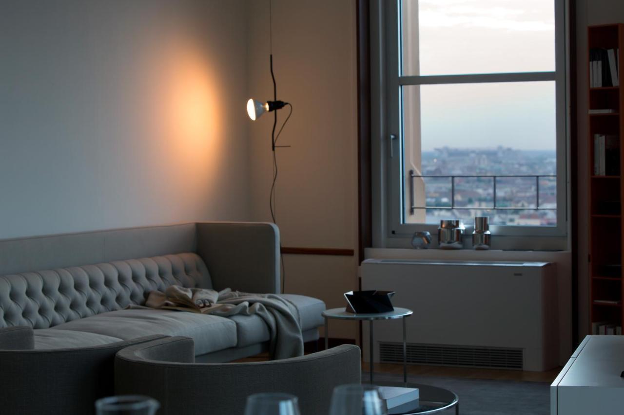 Domux Home Torre Velasca Milan Luaran gambar